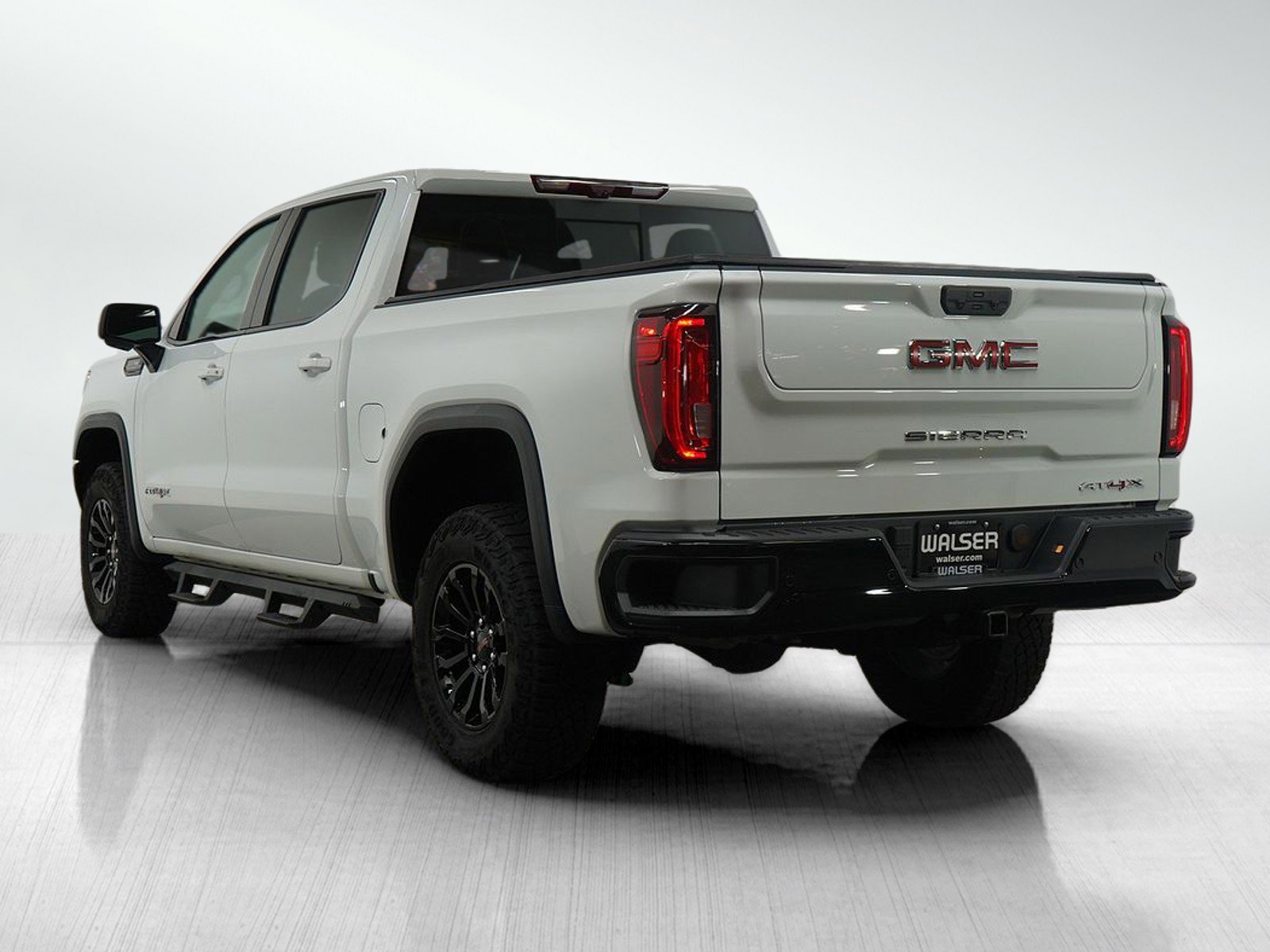 2023 Gmc Sierra 1500 AT4X photo 2