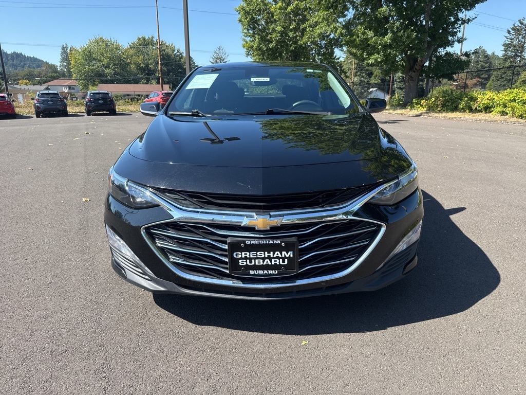 2023 Chevrolet Malibu 1LT photo 2