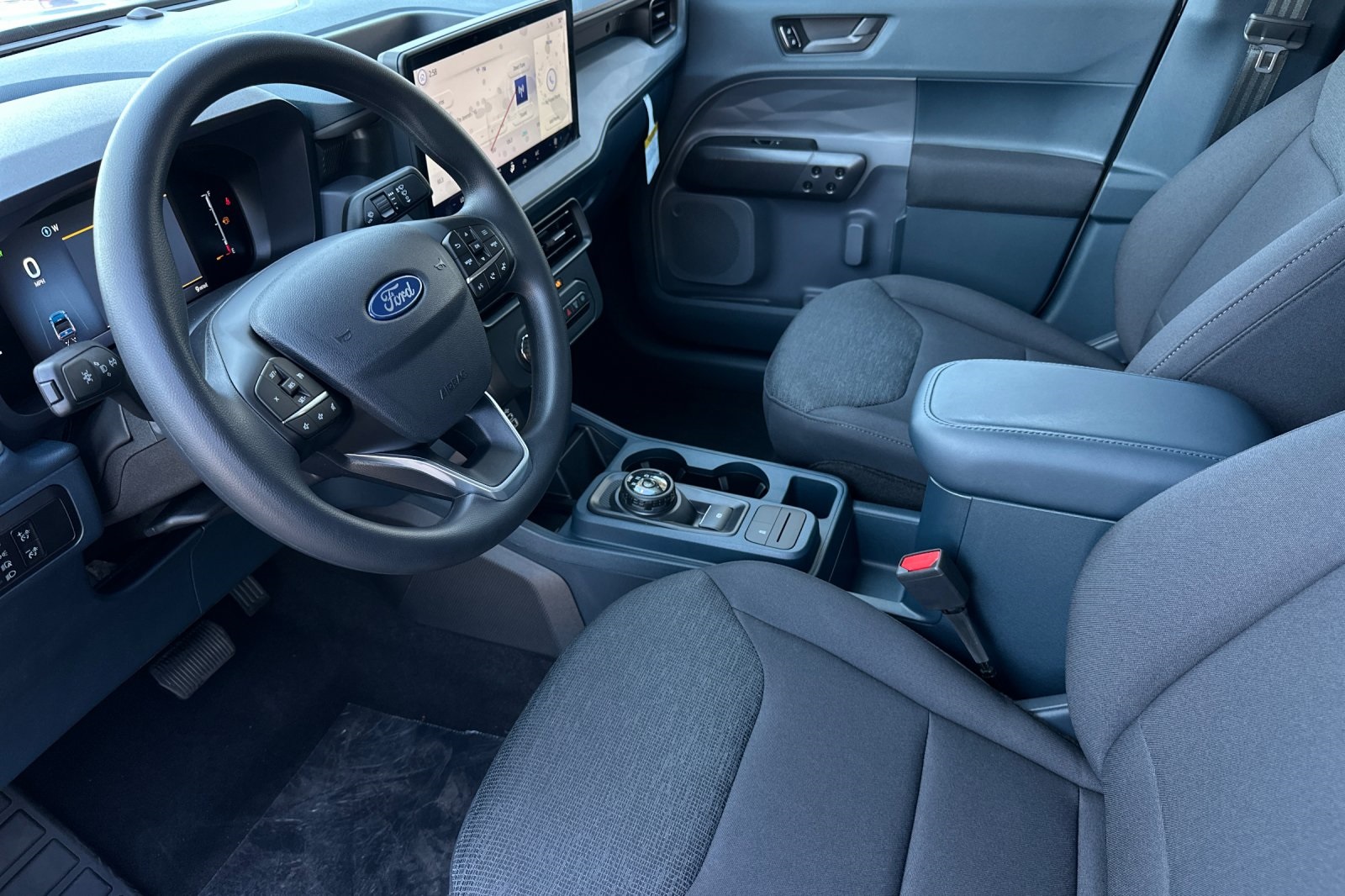 2025 Ford Maverick XL photo 9