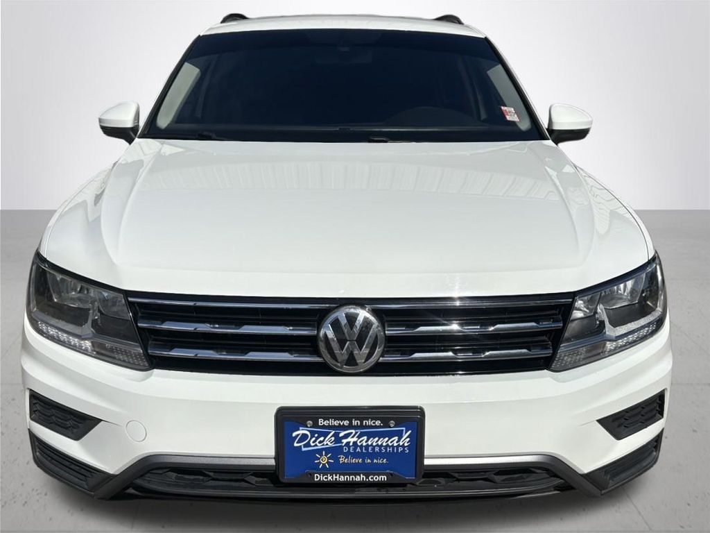 2021 Volkswagen Tiguan SE photo 3
