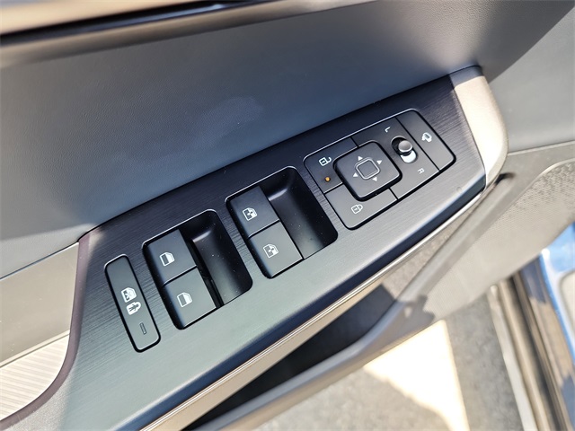 2025 Kia EV6 Wind photo 9