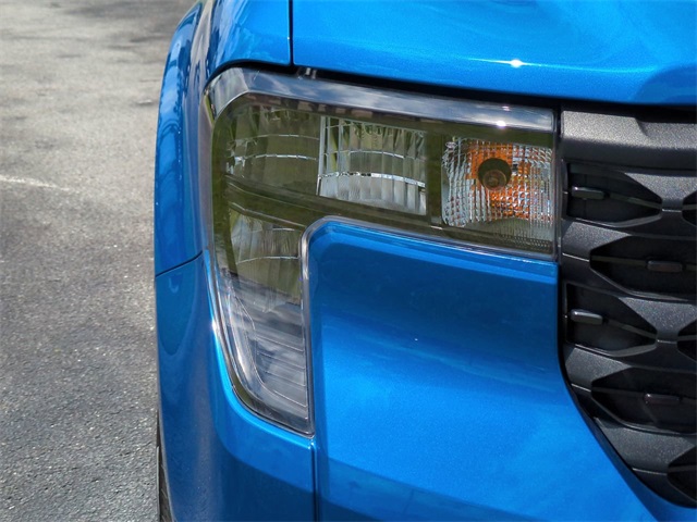 2025 Ford Maverick XL photo 8