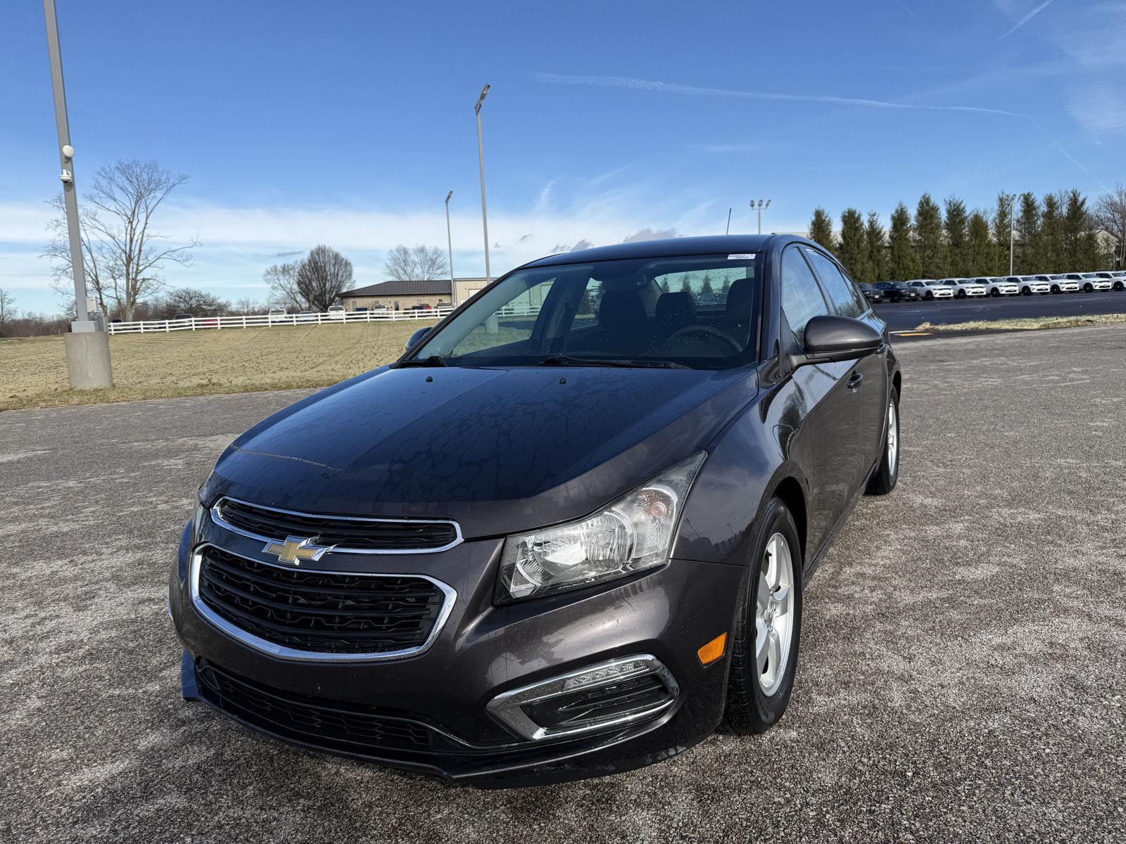 Used 2016 Chevrolet Cruze Limited 1LT with VIN 1G1PE5SB3G7179026 for sale in Salem, IN