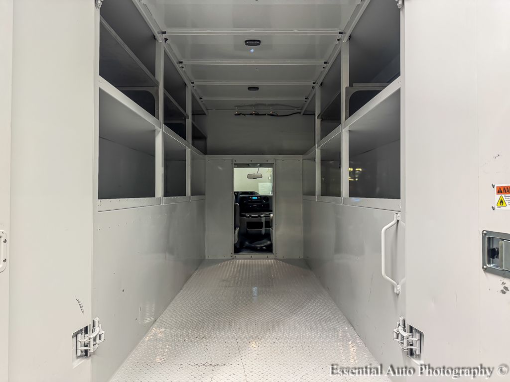 2024 FORD E-350 - Image 21