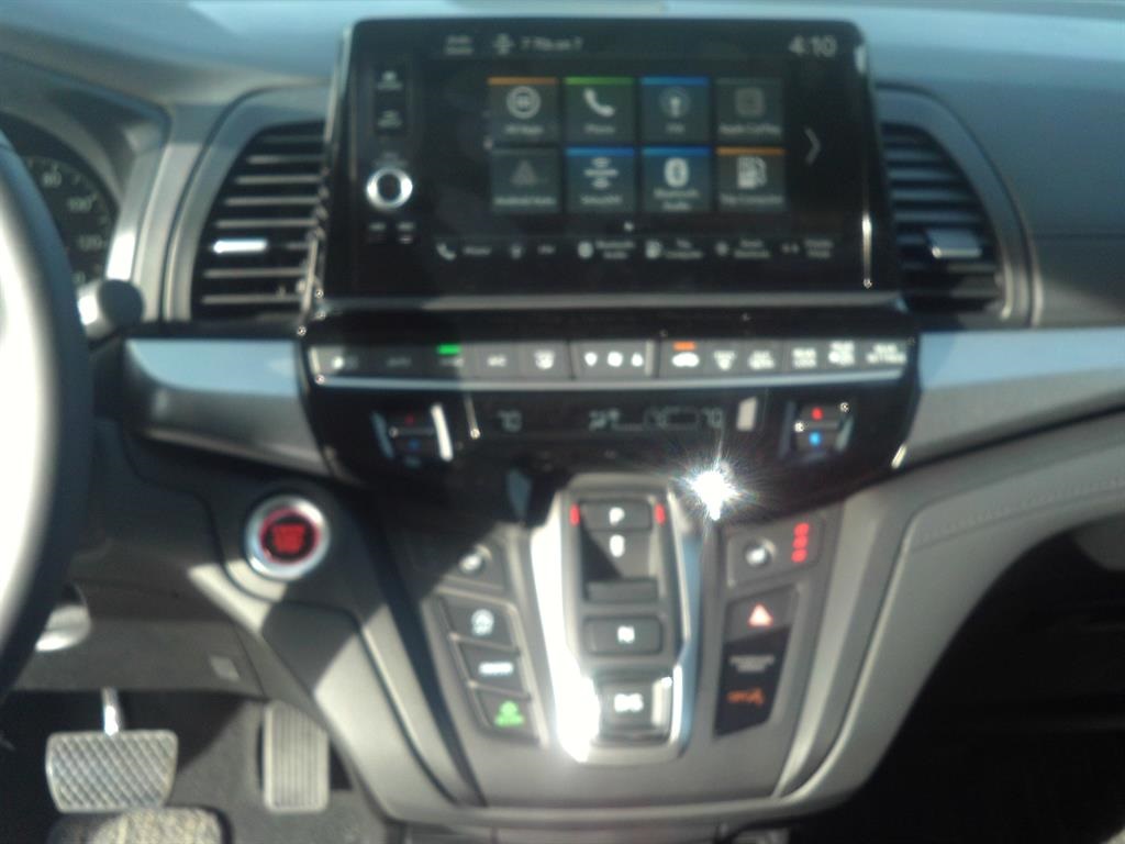 2026 Honda Odyssey EX-L photo 6