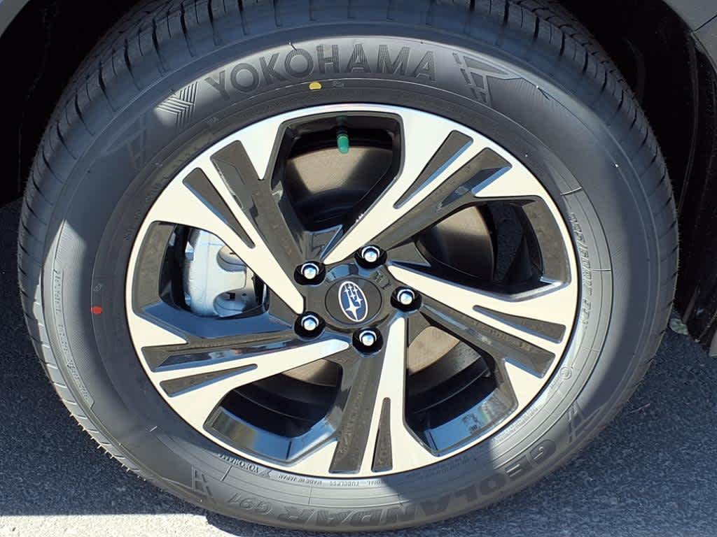 2025 Subaru Crosstrek Premium photo 9