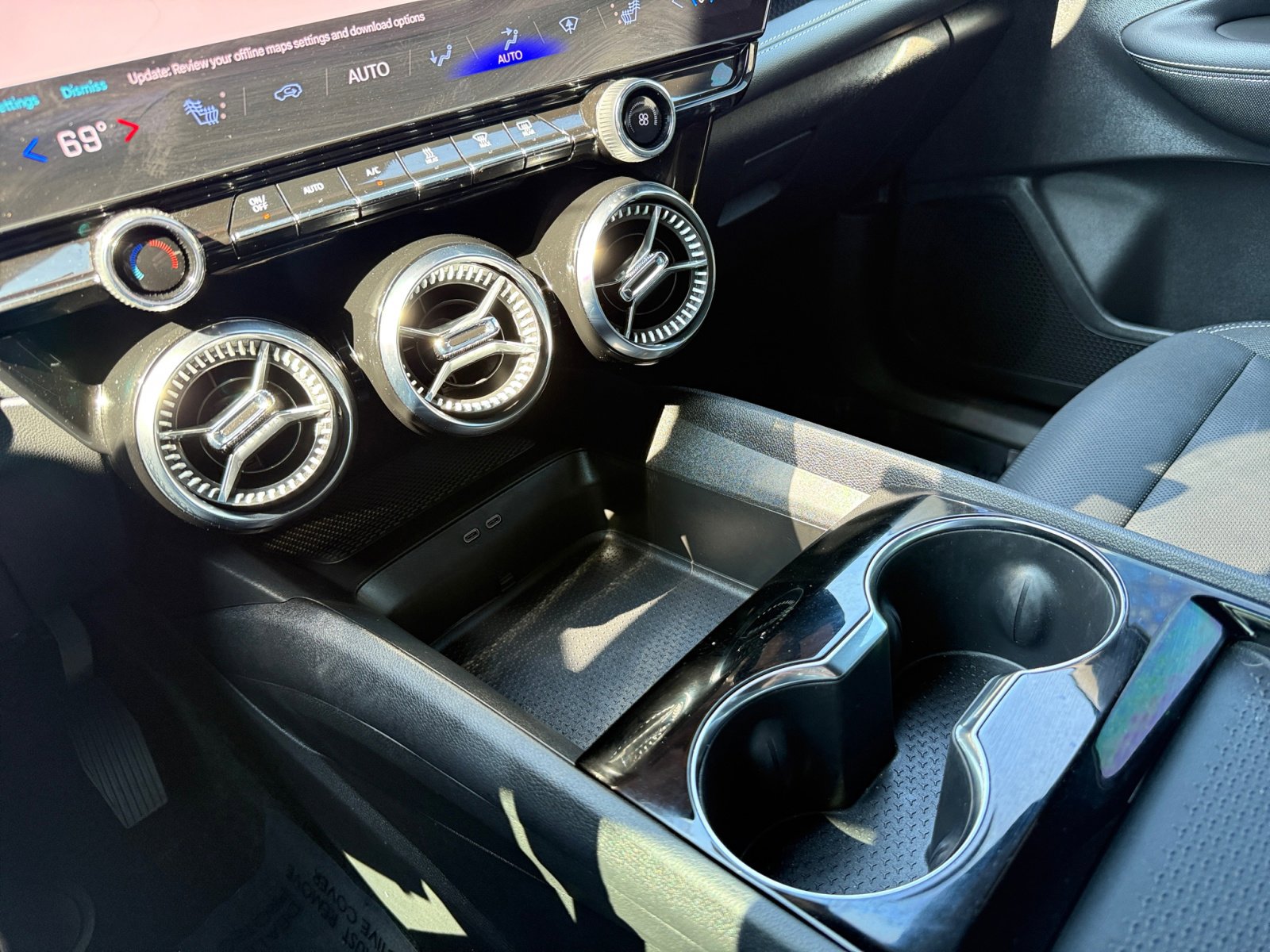2024 Chevrolet Blazer EV photo 13