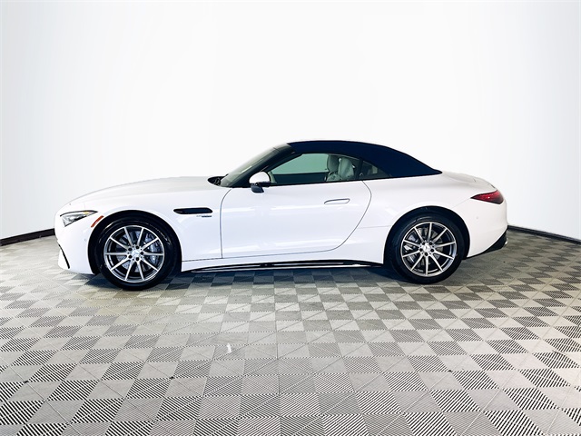 2026 Mercedes Benz SL 43 AMG photo 4