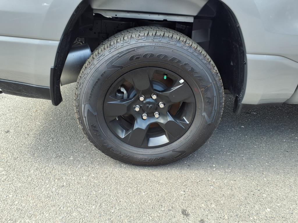 2025 Ram 1500 Tradesman photo 19