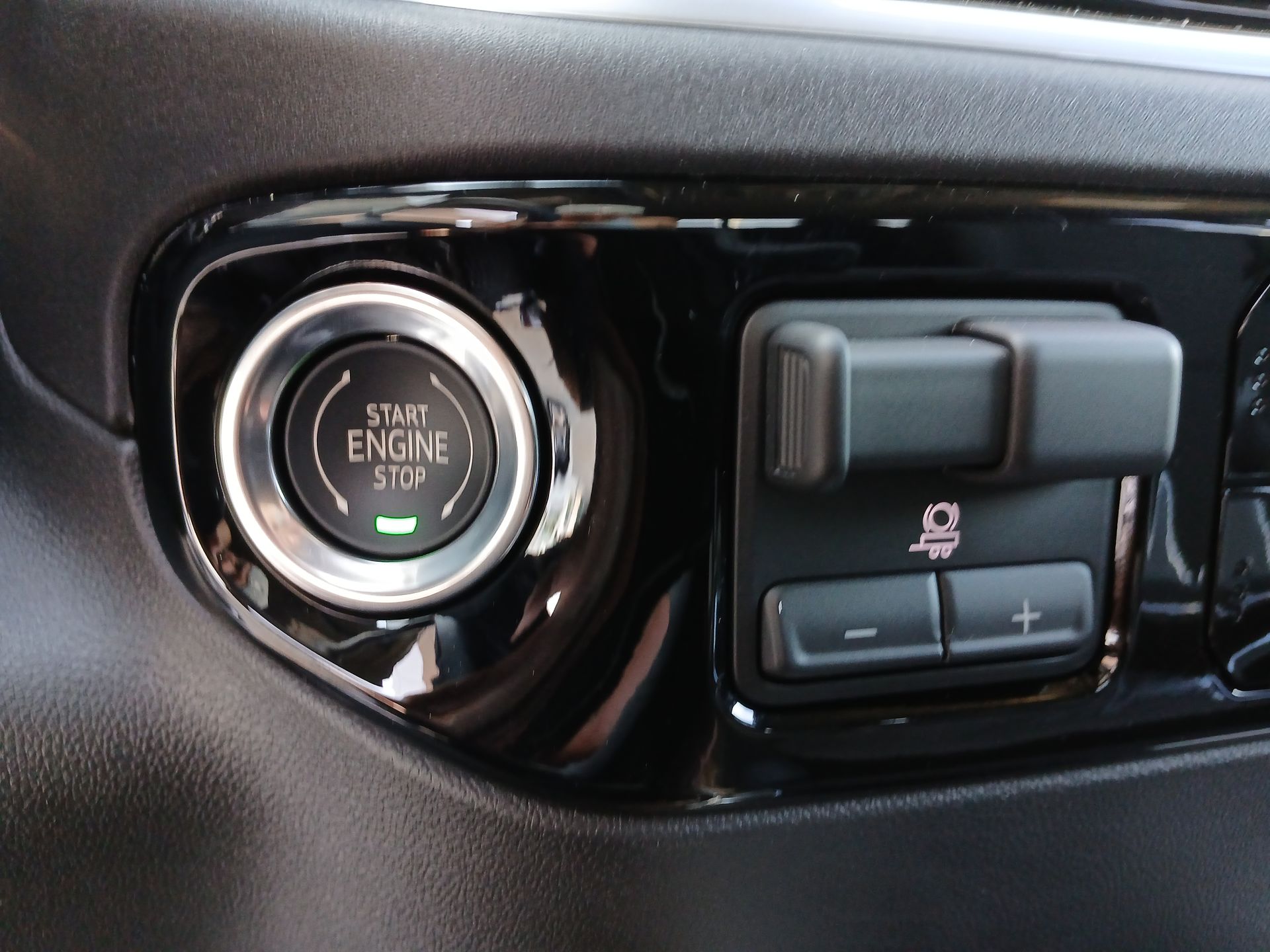 2025 Chevrolet Silverado 2500HD LT photo 16