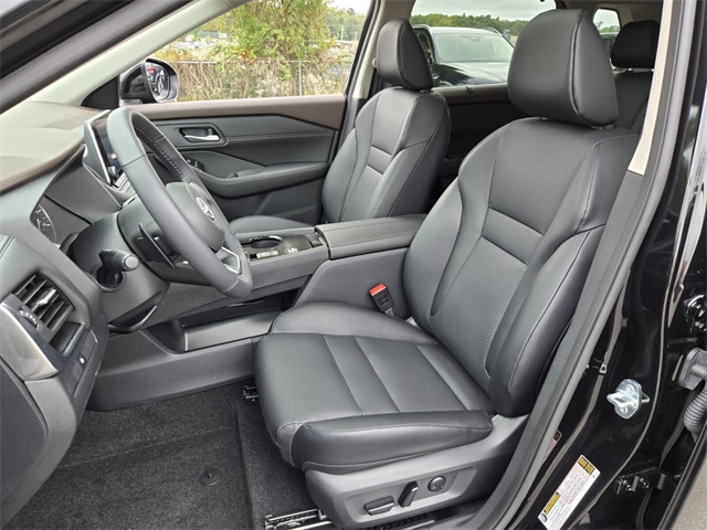 2023 Nissan Rogue SV photo 9