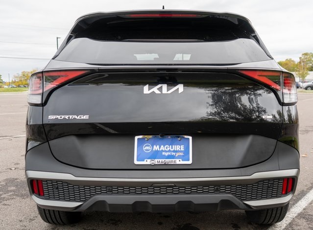2023 Kia Sportage X-Line photo 3