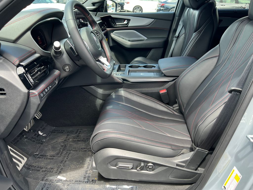 2026 Acura MDX SH-AWD A-Spec Advance photo 13