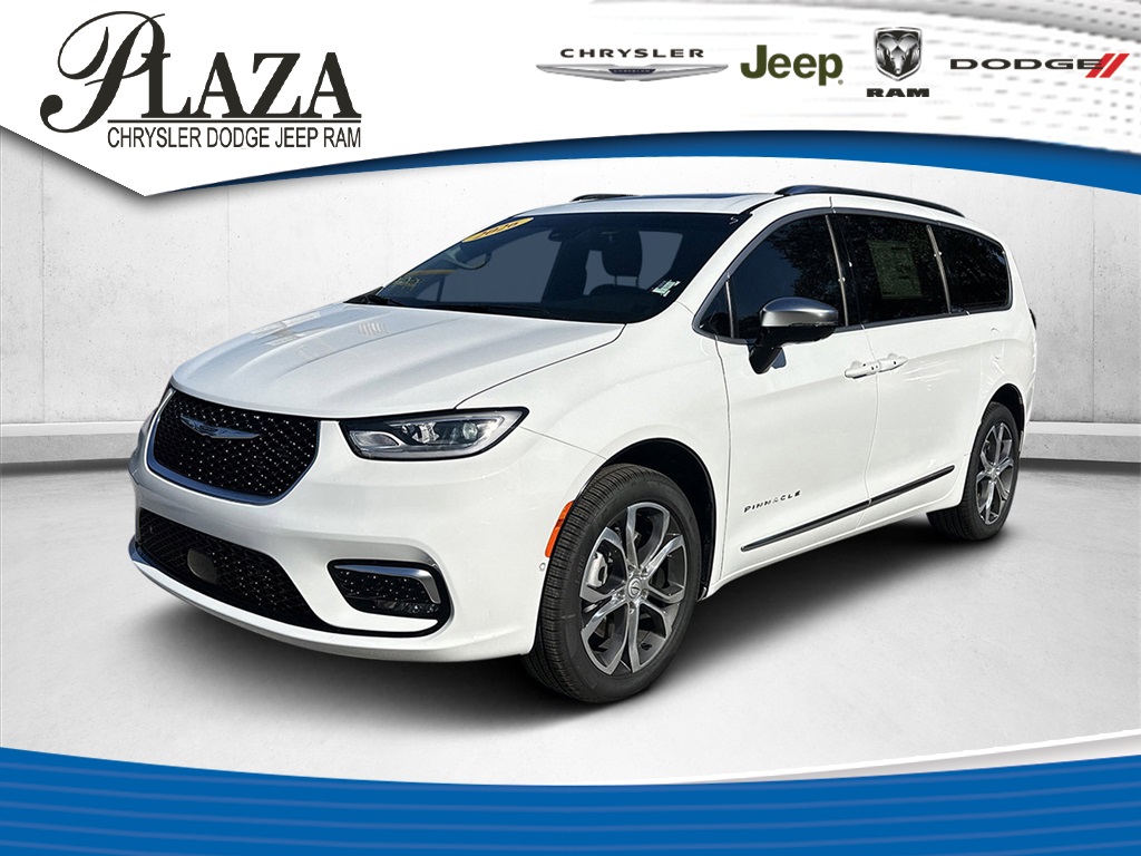 2026 Chrysler Pacifica Pinnacle's photo