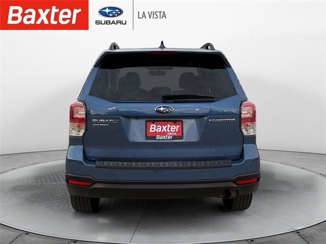 2018 Subaru Forester Premium photo 3