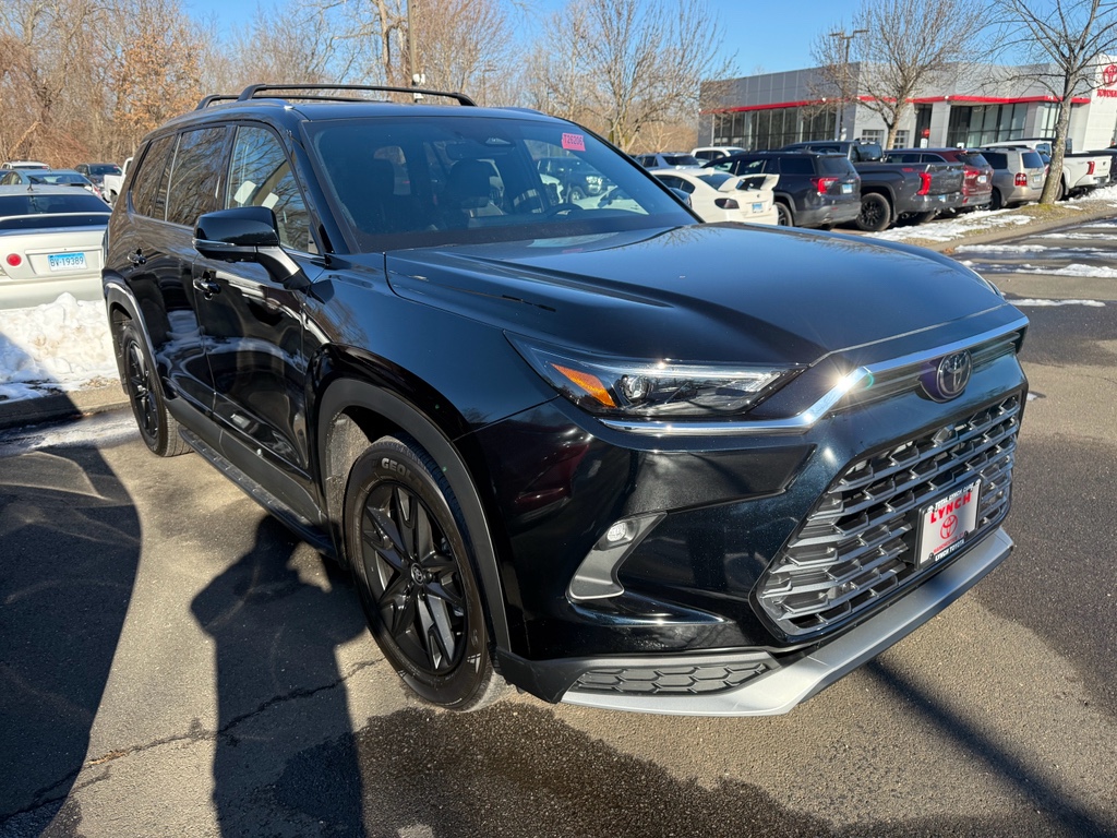 2026 Toyota Grand Highlander Limited's photo