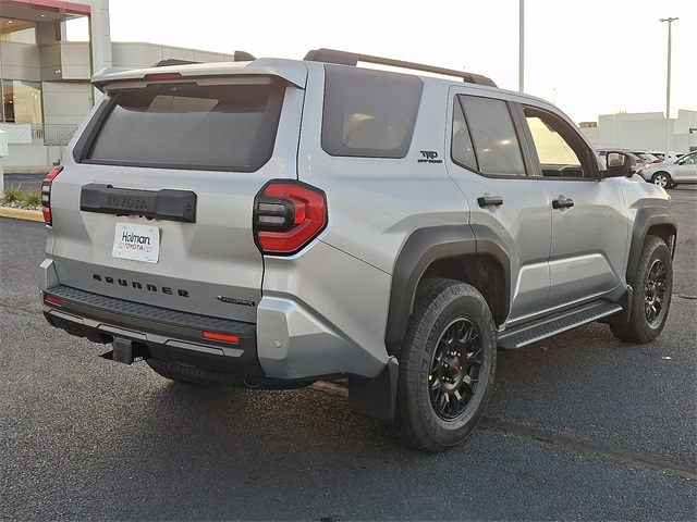 2025 Toyota 4Runner TRD Off-Road Premium photo 4
