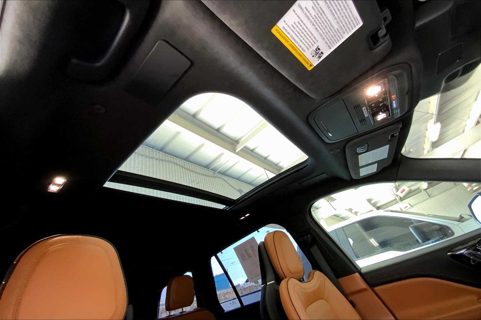 2023 Lincoln Aviator Black Label photo 12