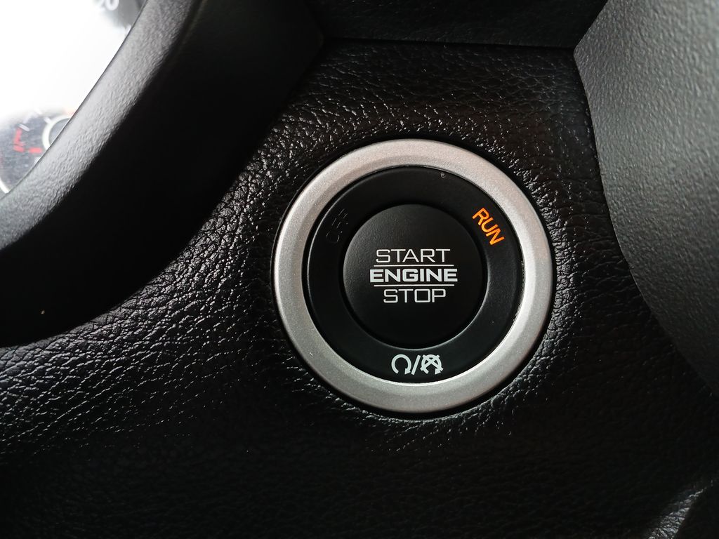 2025 Ram 2500 Big Horn photo 15