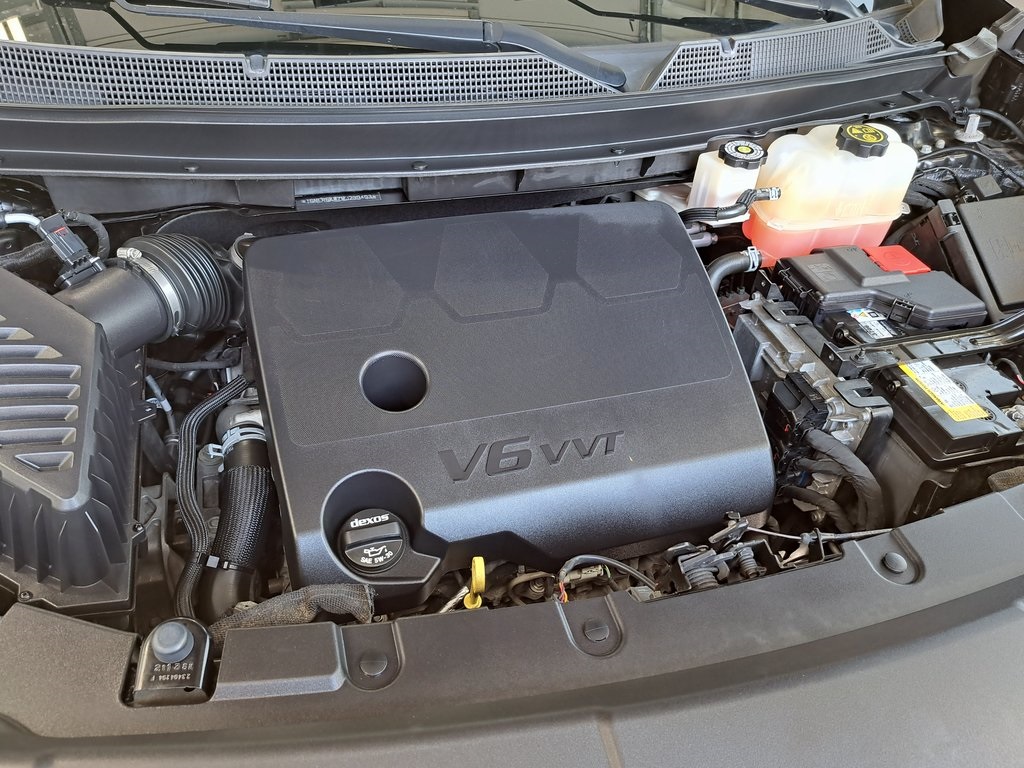2021 Chevrolet Traverse photo 30