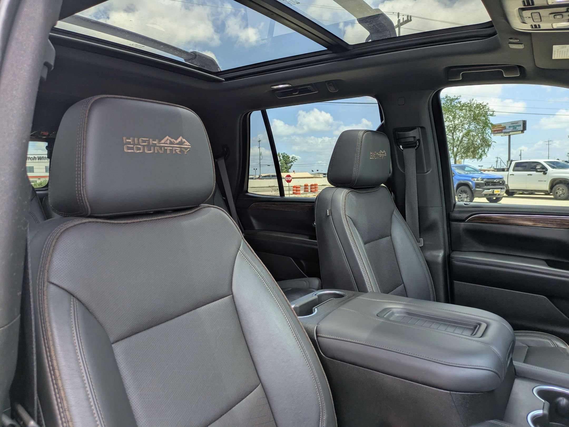 2021 Chevrolet Tahoe High Country photo 31