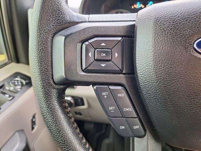 2016 Ford F-150 XLT photo 15