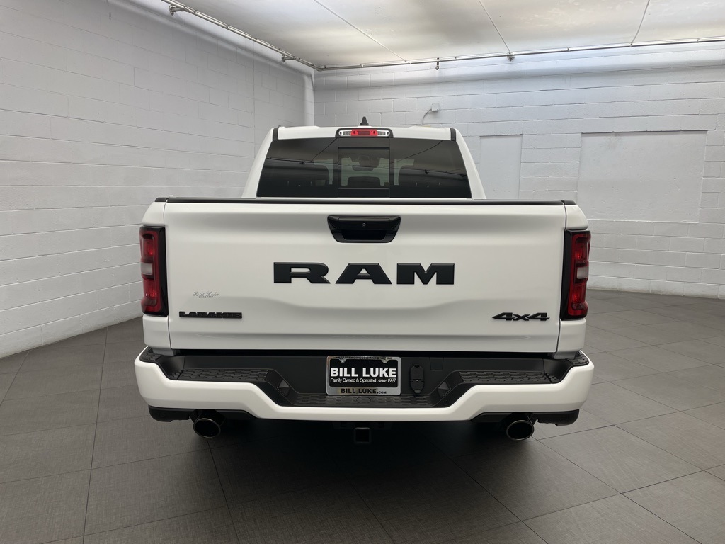 2025 Ram 1500 Laramie photo 2