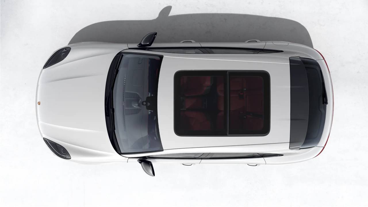 2026 Porsche Macan T photo 6