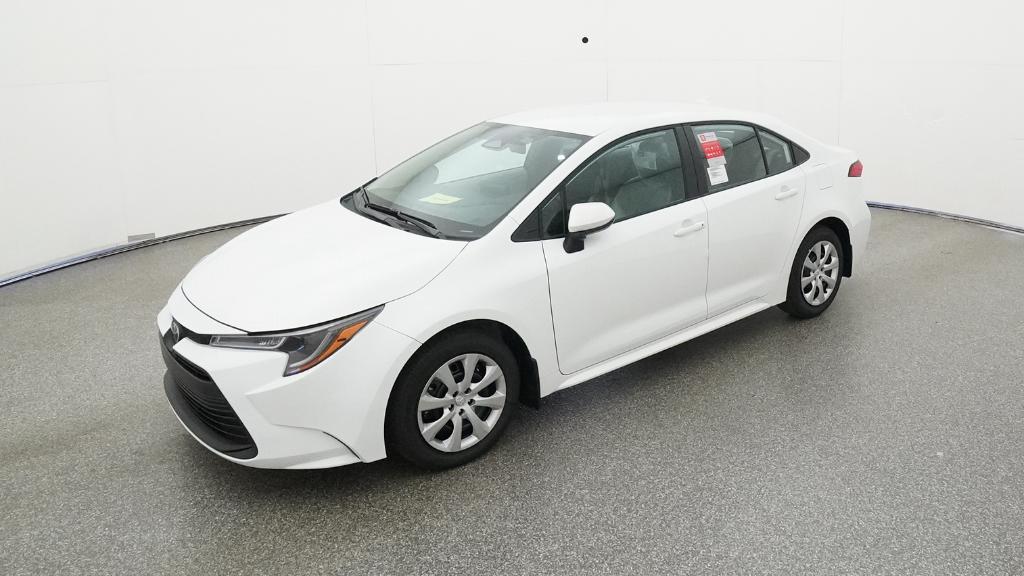 2026 Toyota Corolla LE's photo