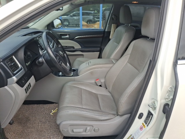 2014 Toyota Highlander Limited photo 9