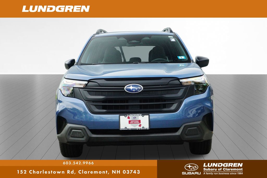 2025 Subaru Forester Base photo 24
