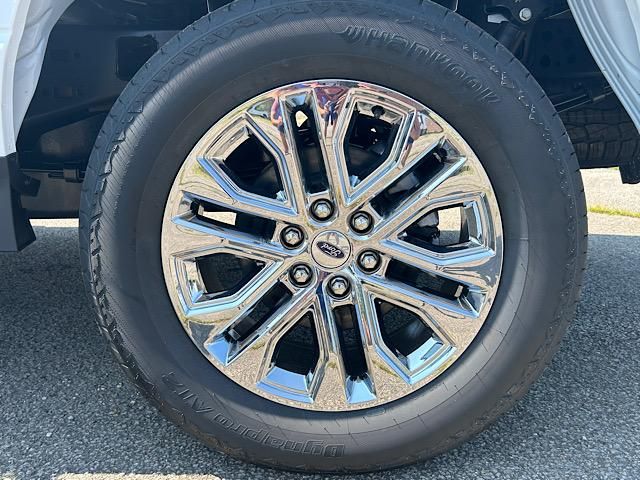 2025 Ford F-150 XLT photo 36