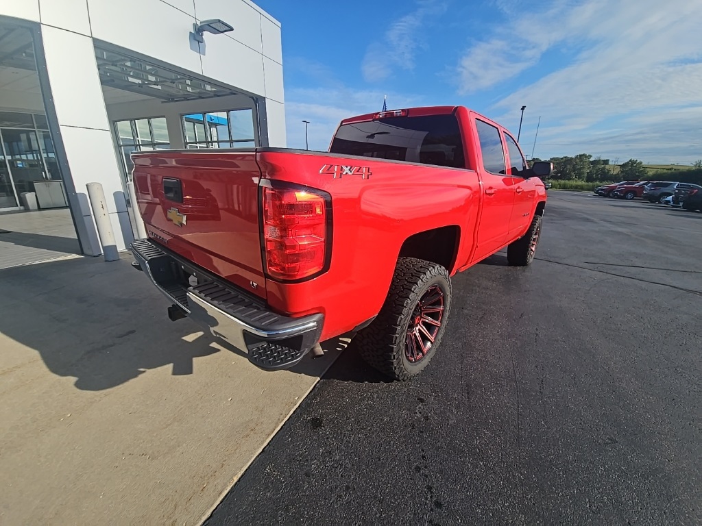 2018 Chevrolet Silverado 1500 LT photo 7