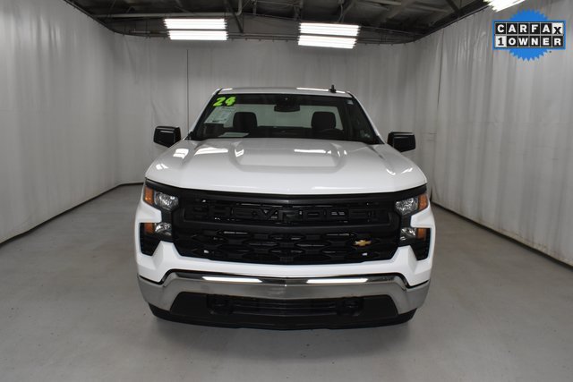 2024 Chevrolet Silverado 1500 photo 3