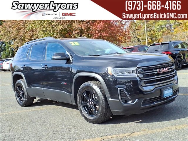 2023 GMC Acadia AT4's photo
