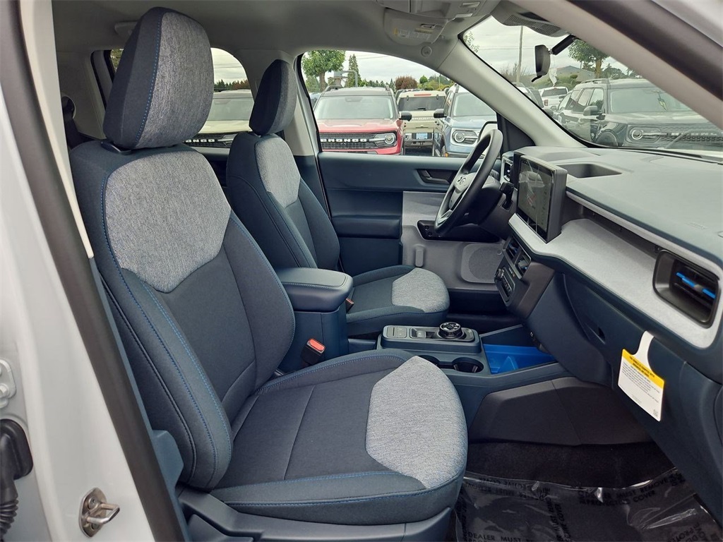 2025 Ford Maverick XLT photo 28