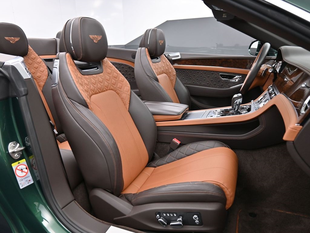 2020 Bentley Continental GT V8 photo 26