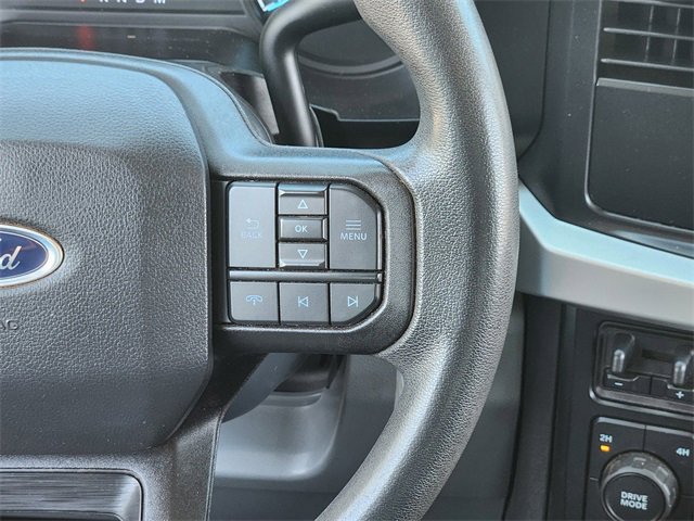 2023 Ford F-350 XLT photo 24