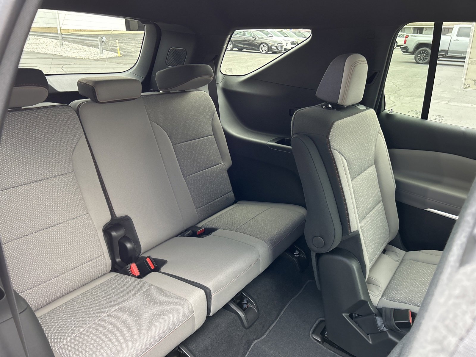 2025 Chevrolet Traverse photo 46