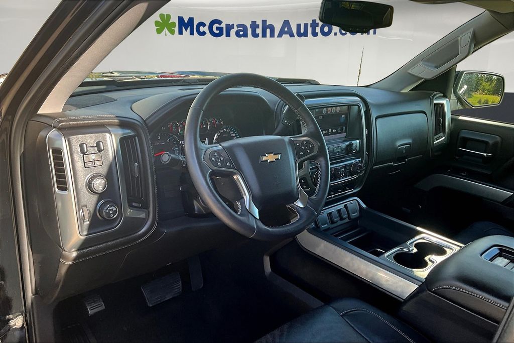 2018 Chevrolet Silverado 1500 LTZ photo 14