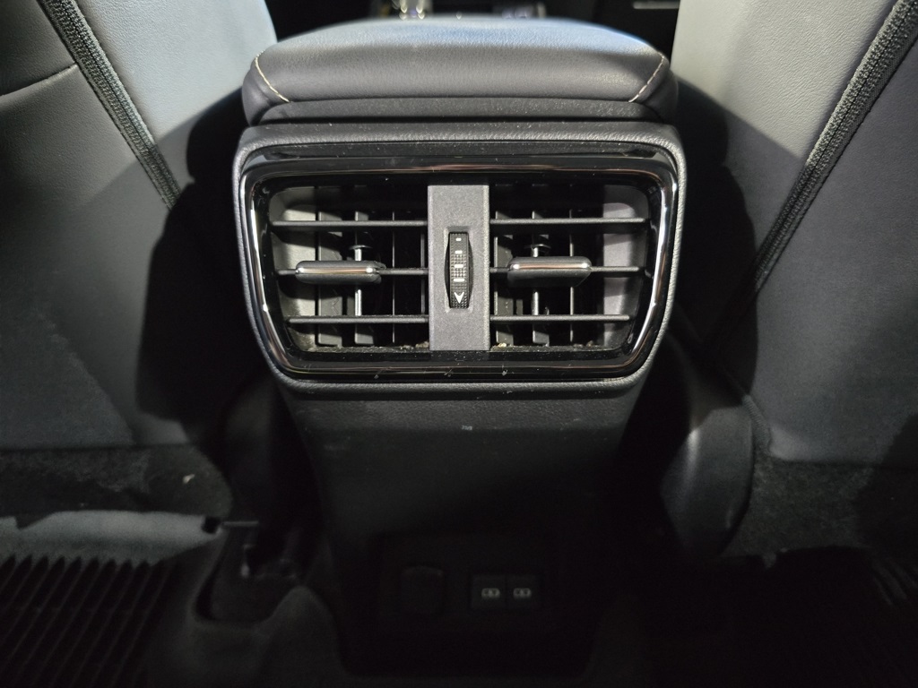 2023 Lexus NX 250 photo 25