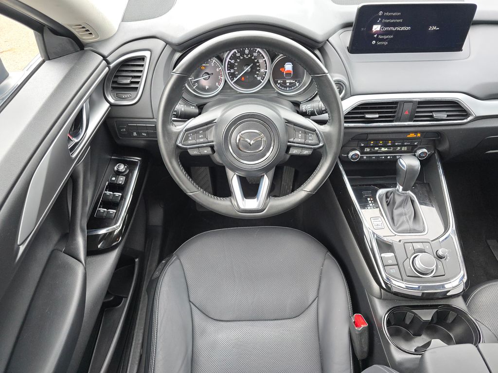 2023 Mazda CX-9 Touring photo 11
