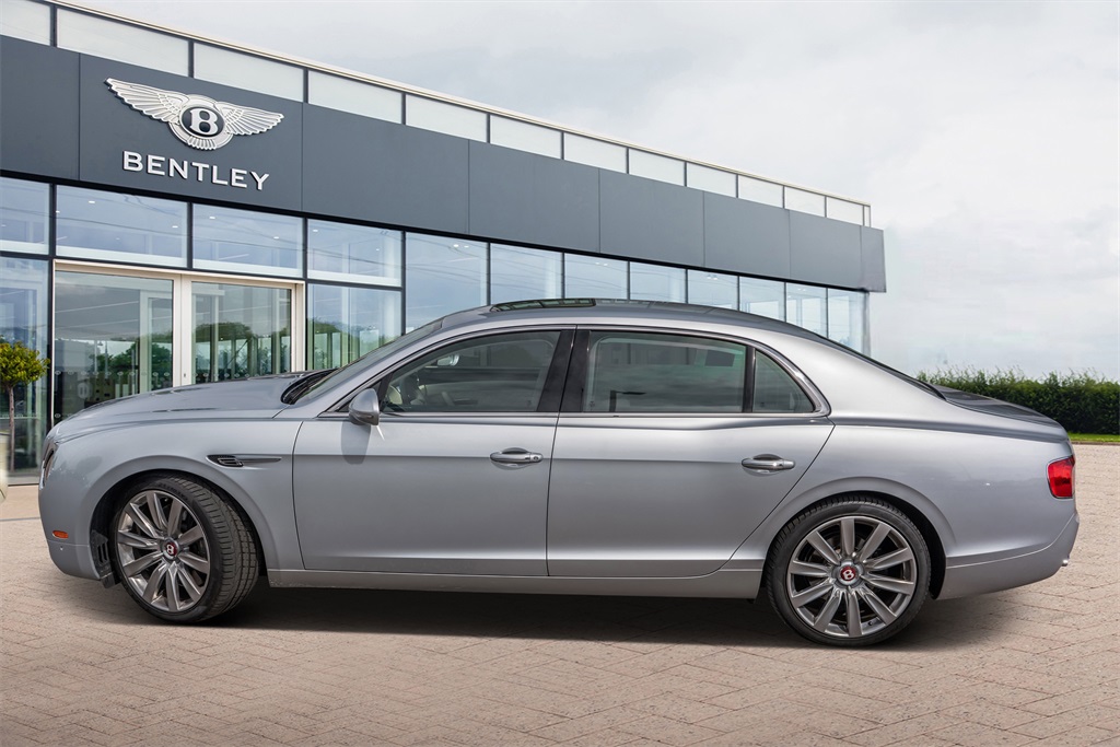2018 Bentley Flying Spur V8 photo 3