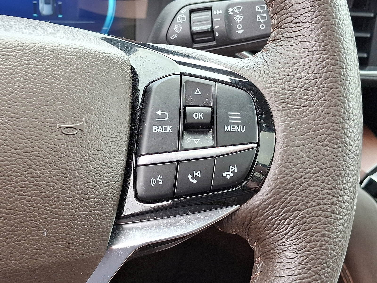 2023 Ford Explorer King Ranch photo 22