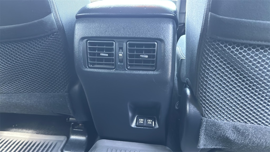 2022 Toyota 4Runner SR5 Trail photo 22