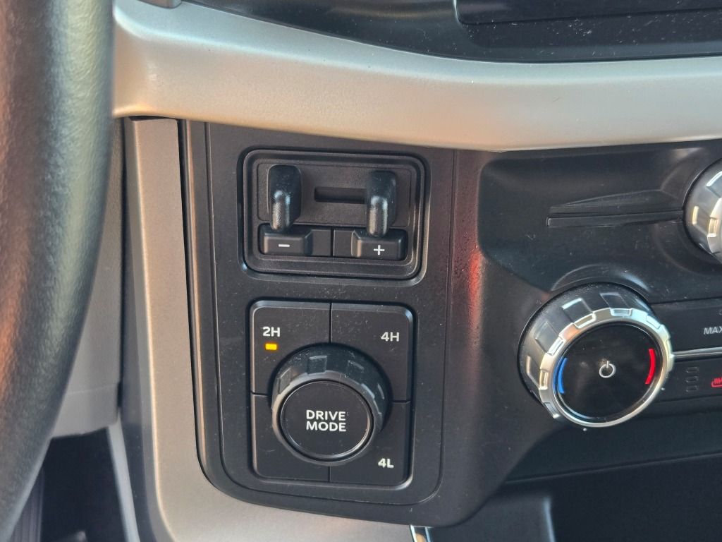 2022 Ford F-150 XLT photo 25