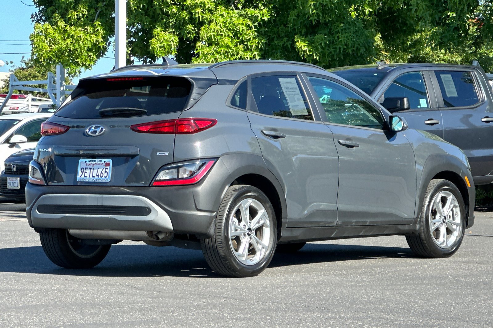 2023 Hyundai Kona SEL photo 4