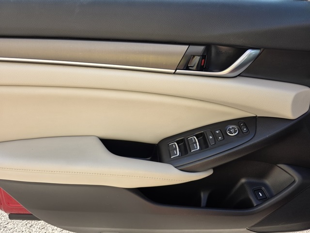 2022 Honda Accord LX photo 10