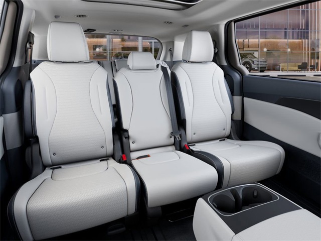 2026 Kia Carnival SX Prestige photo 15