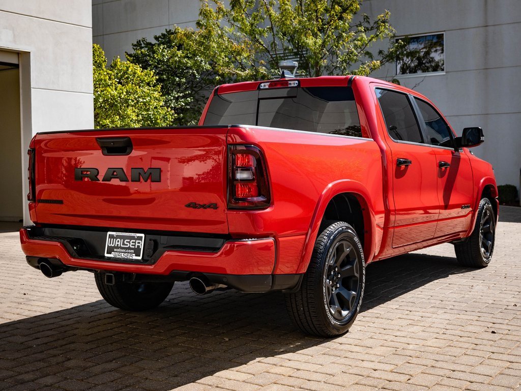 2025 Ram 1500 Big Horn Lone Star photo 3
